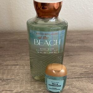 Bath & Body Works At The Beach Body Wash - Blue and Gold